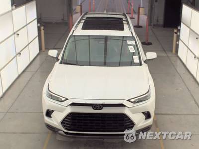 2025 Toyota Grand Highlander Hybrid Limited - zdjęcie 2 z 19 - miniatura