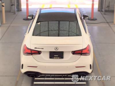 2021 Mercedes-Benz AMG A 35 4MATIC - zdjęcie 5 z 24 - miniatura