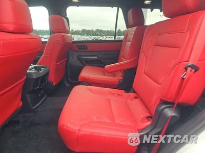 2025 Toyota Sequoia TRD Pro - zdjęcie 13 z 19 - miniatura