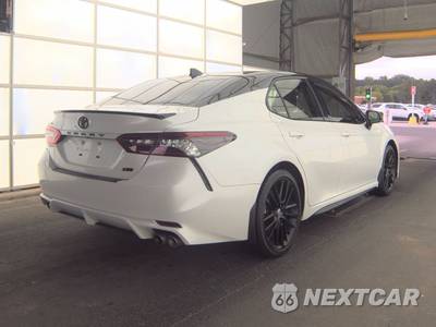 2023 Toyota Camry XSE - zdjęcie 4 z 19 - miniatura