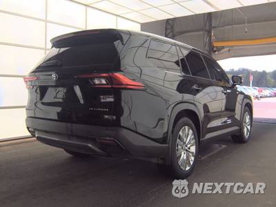 2024 Toyota Grand Highlander Platinum - zdjęcie 4 z 19 - miniatura