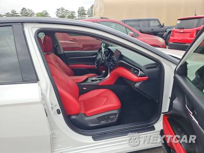 2023 Toyota Camry XSE - zdjęcie 8 z 19 - miniatura