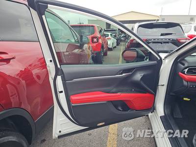 2023 Toyota Camry XSE - zdjęcie 9 z 19 - miniatura