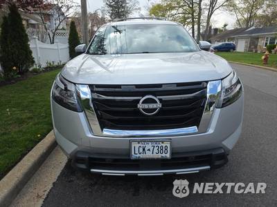 2023 Nissan Pathfinder SL - zdjęcie 2 z 28 - miniatura