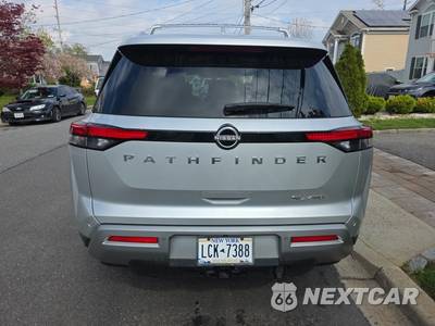 2023 Nissan Pathfinder SL - zdjęcie 6 z 28 - miniatura