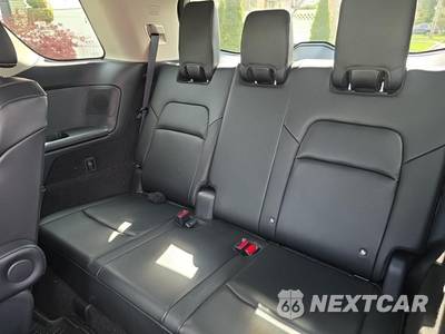 2023 Nissan Pathfinder SL - zdjęcie 15 z 28 - miniatura
