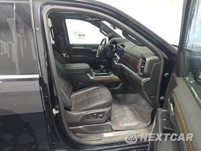 2024 Chevrolet Silverado 1500 High Country Crew Cab Medium Bed - zdjęcie 8 z 17 - miniatura