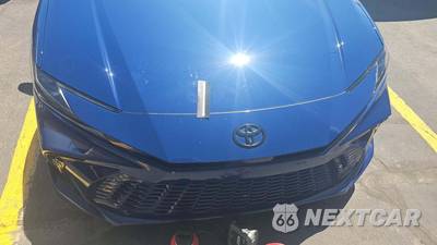 2025 Toyota Camry XSE - zdjęcie 33 z 33 - miniatura