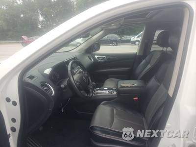 2020 Nissan Pathfinder SL - zdjęcie 7 z 23 - miniatura