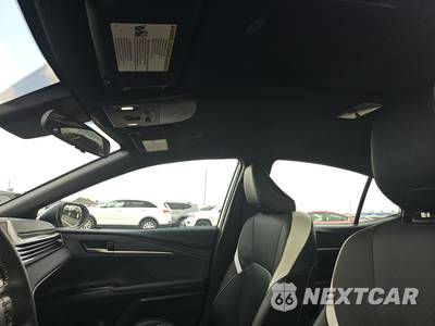 2026 Toyota Camry SE - zdjęcie 20 z 21 - miniatura