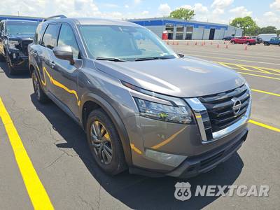 2025 Nissan Pathfinder SV - zdjęcie 3 z 22 - miniatura