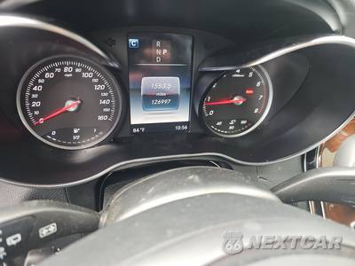 2016 Mercedes-Benz GLC 300 - zdjęcie 12 z 39 - miniatura