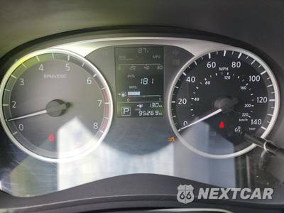 2020 Nissan Versa S - zdjęcie 12 z 18 - miniatura