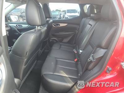 2020 Nissan Rogue Sport SL - zdjęcie 13 z 22 - miniatura
