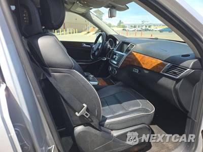 2014 Mercedes-Benz GL 450 4MATIC - zdjęcie 8 z 32 - miniatura