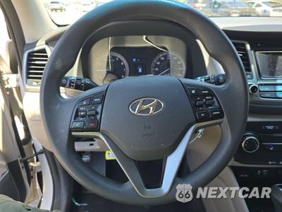 2016 Hyundai Tucson SE - zdjęcie 10 z 31 - miniatura