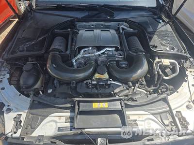 2016 Mercedes-Benz AMG C 63 - zdjęcie 15 z 26 - miniatura