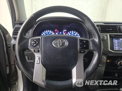 2016 Toyota 4Runner SR5 - zdjęcie 10 z 25 - miniatura