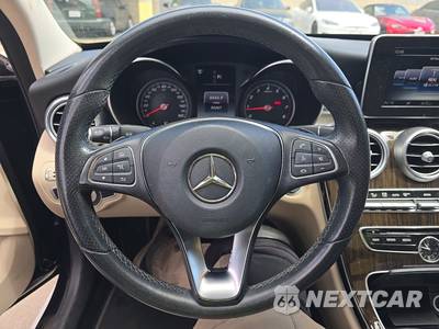 2017 Mercedes-Benz C 300 Sedan - zdjęcie 10 z 33 - miniatura