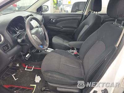 2015 Nissan Versa SV - zdjęcie 7 z 40 - miniatura