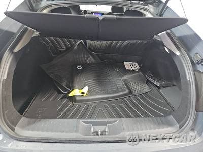 2024 Toyota Prius Prime SE - zdjęcie 16 z 27 - miniatura