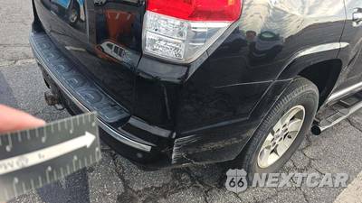 2011 Toyota 4Runner SR5 - zdjęcie 43 z 50 - miniatura