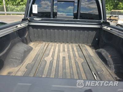 2019 Nissan TITAN PRO-4X Crew Cab Short Bed - zdjęcie 16 z 39 - miniatura