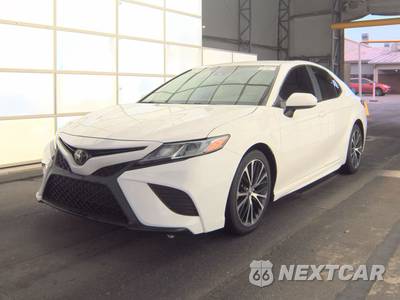 2019 Toyota Camry SE - zdjęcie 1 z 26 - miniatura