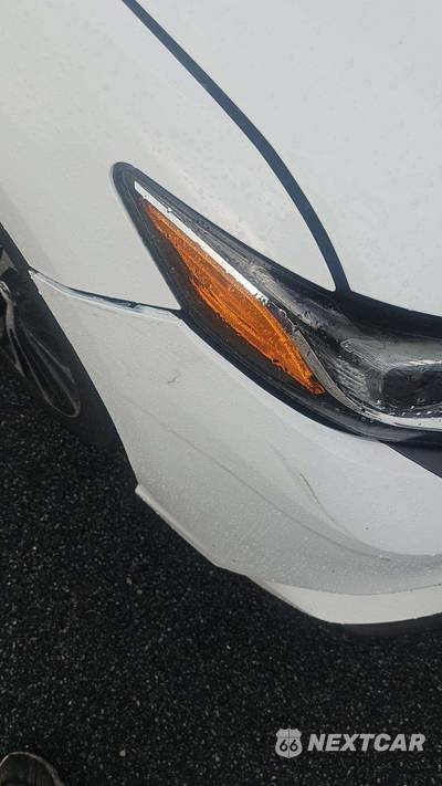 2019 Toyota Camry SE - zdjęcie 26 z 26 - miniatura