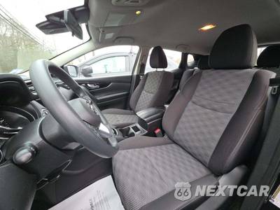 2019 Nissan Rogue Sport SV - zdjęcie 4 z 8 - miniatura