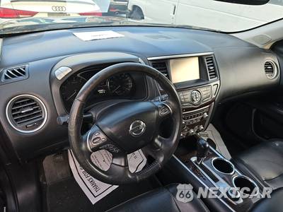 2014 Nissan Pathfinder SL - zdjęcie 11 z 35 - miniatura