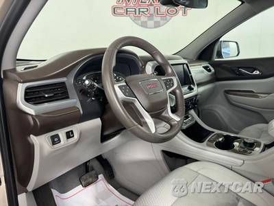 2022 GMC Acadia SLE 3SA - zdjęcie 10 z 50 - miniatura