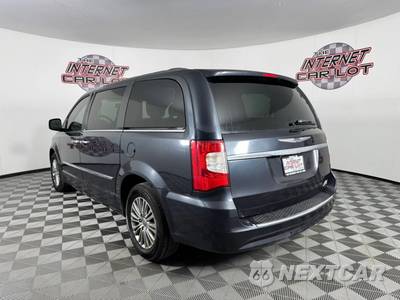 2014 Chrysler Town & Country Touring L 121.2" WB - zdjęcie 5 z 45 - miniatura