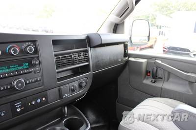 2021 Chevrolet Express 3500 Cutaway 1WT - zdjęcie 35 z 50 - miniatura