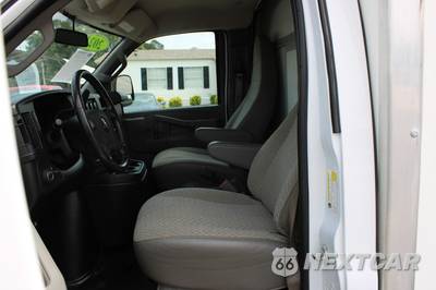 2021 Chevrolet Express 3500 Cutaway 1WT - zdjęcie 23 z 50 - miniatura