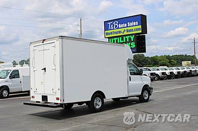 2021 Chevrolet Express 3500 Cutaway 1WT - zdjęcie 5 z 50 - miniatura
