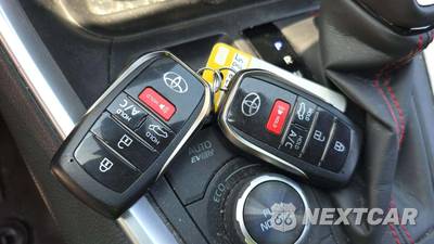 2024 Toyota RAV4 Prime XSE - zdjęcie 21 z 26 - miniatura