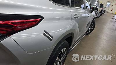 2023 Toyota Highlander XLE - zdjęcie 29 z 33 - miniatura