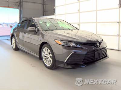 2023 Toyota Camry LE - zdjęcie 3 z 37 - miniatura