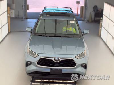 2021 Toyota Highlander XLE - zdjęcie 2 z 33 - miniatura