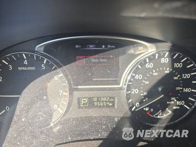2015 Nissan Pathfinder SV - zdjęcie 12 z 35 - miniatura