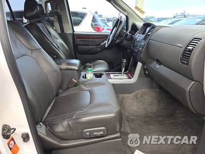 2008 Nissan Pathfinder LE - zdjęcie 8 z 41 - miniatura