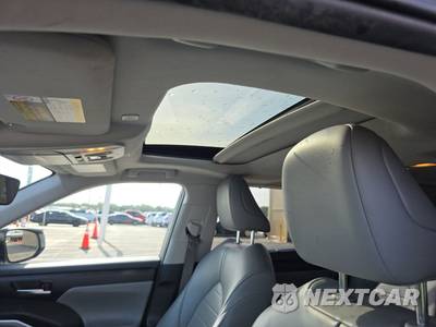 2023 Toyota Highlander XLE - zdjęcie 19 z 27 - miniatura