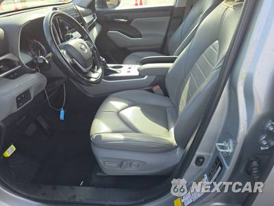 2023 Toyota Highlander XLE - zdjęcie 7 z 27 - miniatura