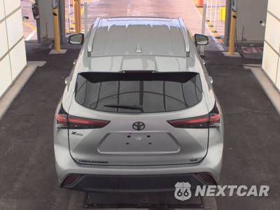 2023 Toyota Highlander XLE - zdjęcie 5 z 27 - miniatura