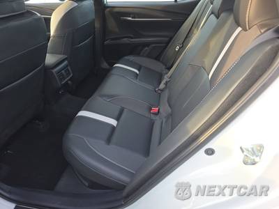 2025 Toyota Camry SE - zdjęcie 9 z 21 - miniatura