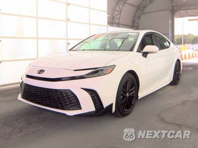 2025 Toyota Camry SE - zdjęcie 1 z 21 - miniatura