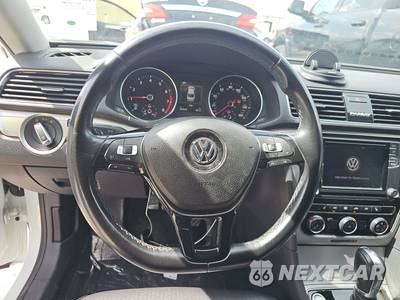2019 Volkswagen Passat Wolfsburg - zdjęcie 10 z 17 - miniatura