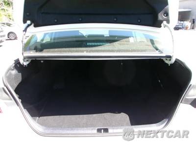 2025 Toyota Camry LE - zdjęcie 15 z 26 - miniatura