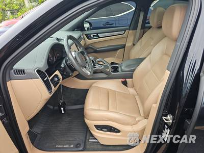 2023 Porsche Cayenne S Coupe Platinum Editi - zdjęcie 7 z 22 - miniatura